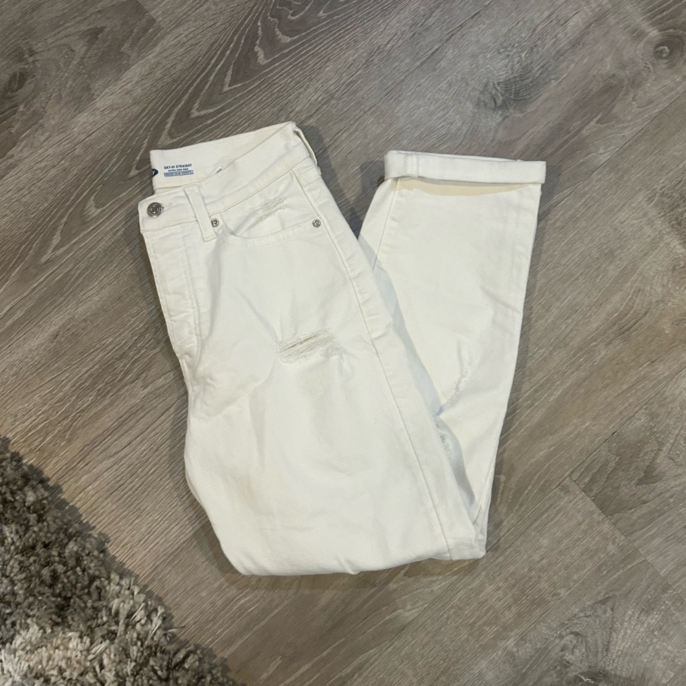 Old navy sky- hi ripped straight white jeans size 2 extra high rise